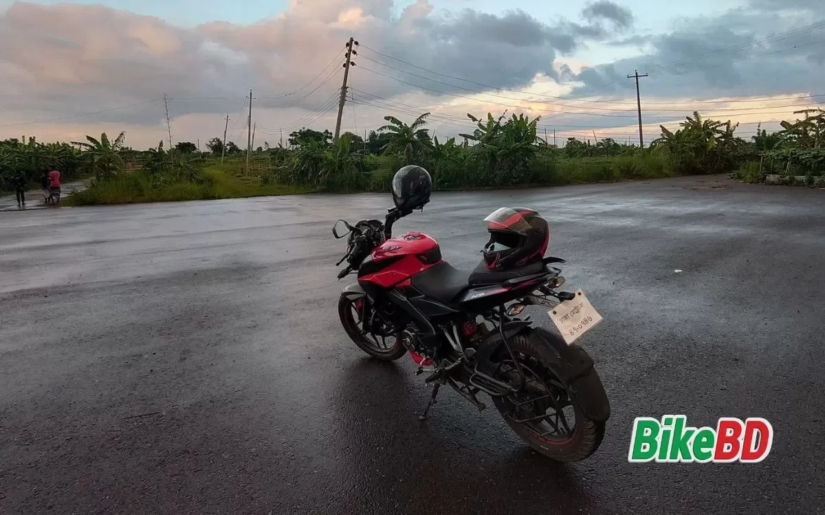 bajaj pulsar ns160